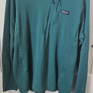 Patagonia Men's Green Lightweight Jacket